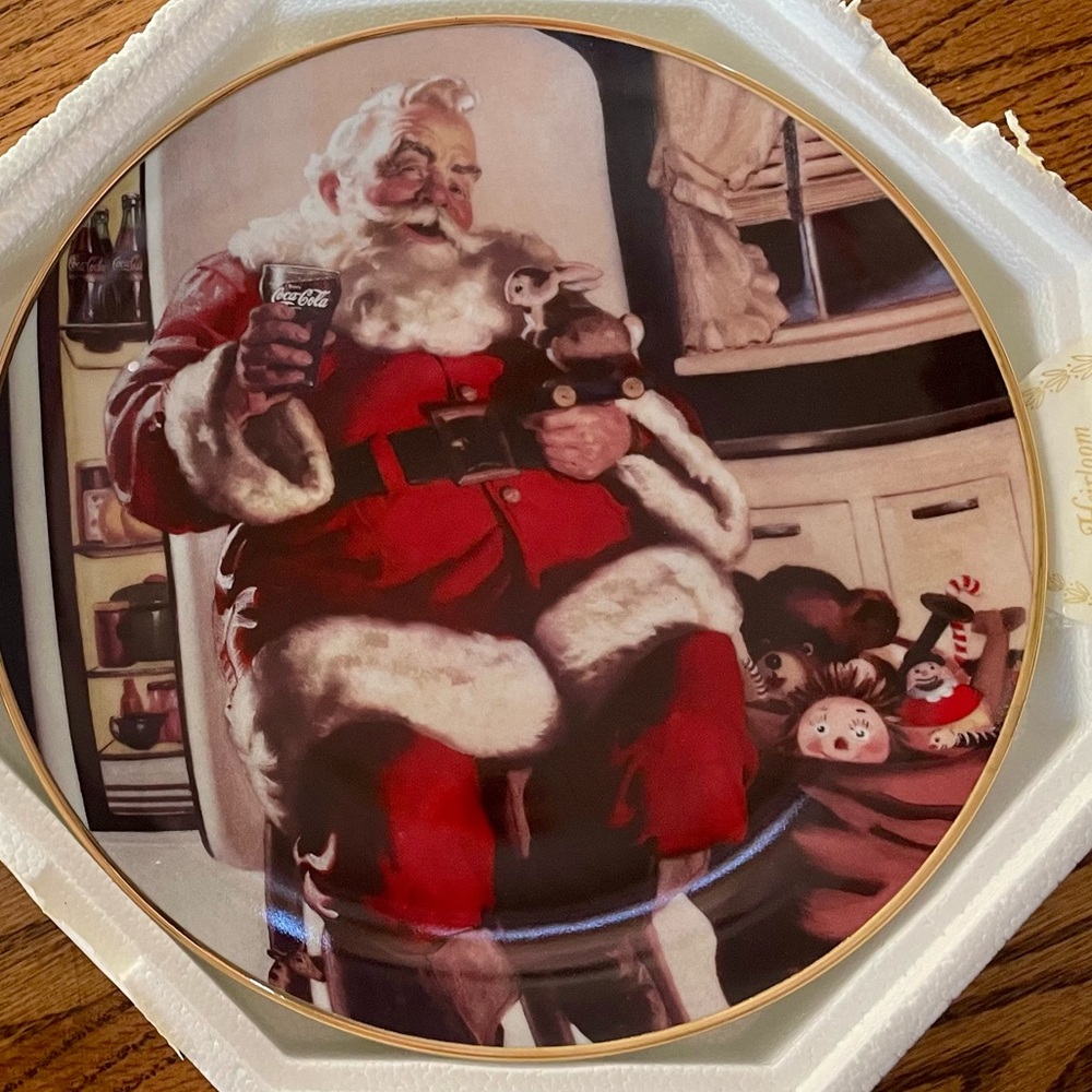 Vintage Coca-Cola Christmas Collector’s Plate 1994 Santa Pause